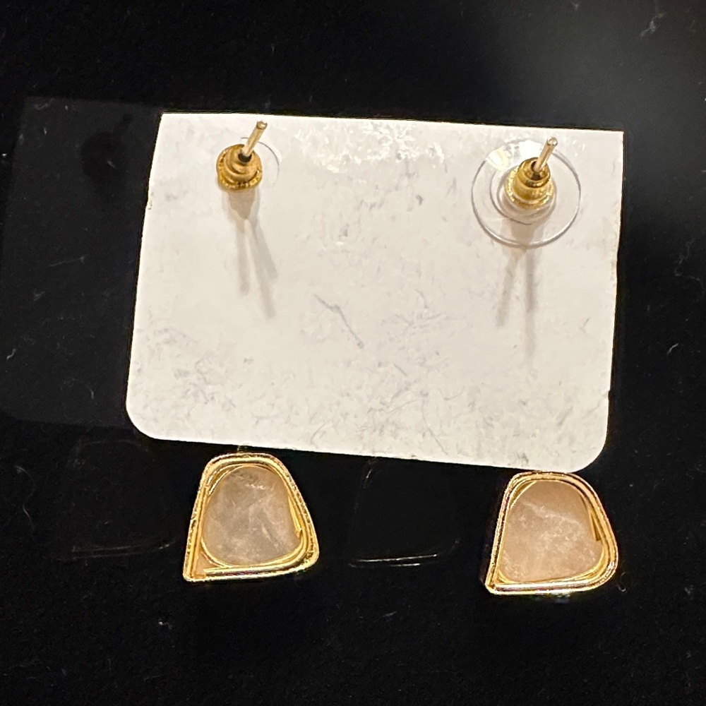 Elegant Gold and Brown Stone Drop Earrings - Picture 3 of 3